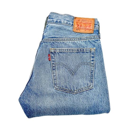 Levi's Light Blue Straight Leg Jeans - Picture 1 of 8